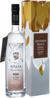 Водка Арцах Абрикосовый, в подарочной упаковке, 0.75 л