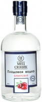 Водка "Мец Сюник" Кизиловая, 0.5 л